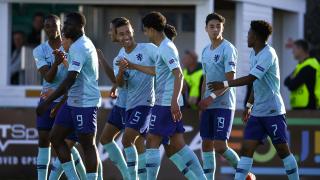 Uitstekend Onder 17 overtuigend naar de halve finale